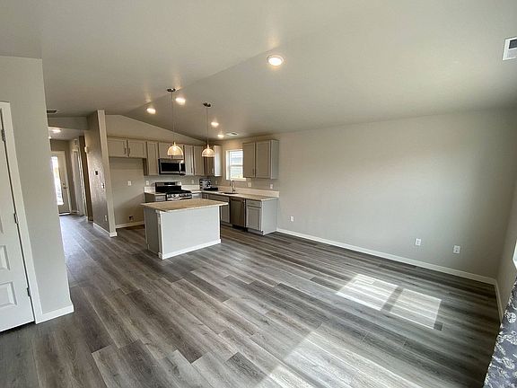 4th image of 508 Bobcat Ct