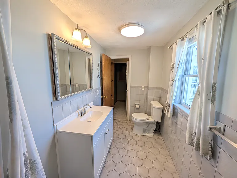 20 Fairmount St #2 — Photo 15