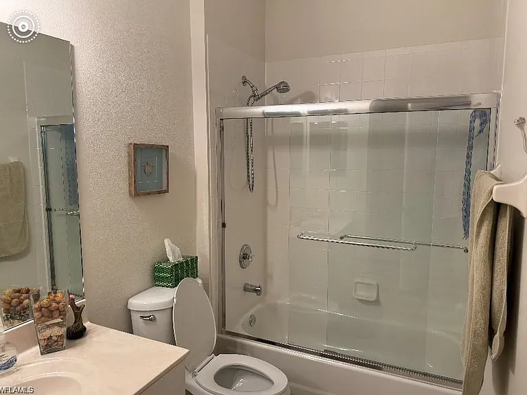 2290 Carrington Ct #202 — Photo 11