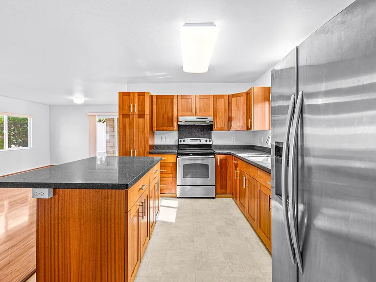 3820 Noeau St — Photo 11
