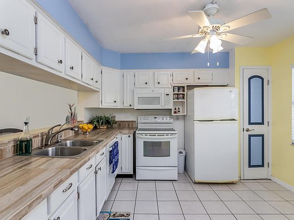 4th image of 2050 Atlantic St APT 312