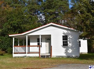212 S Oak St, Pamplico, SC 29583
