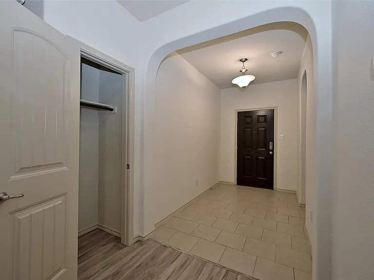 Tiled Entry