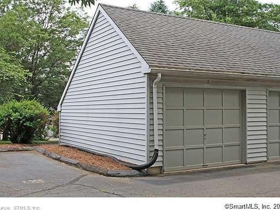 4th image of 1 Southgate Dr #1