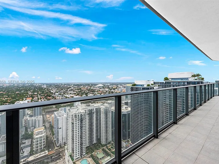1000 Brickell Plz #Penthouse 5301 — Photo 26