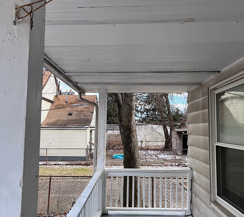 1st image of 2003 Willowdale Ave