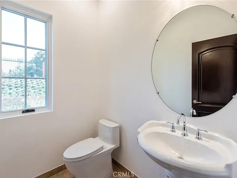 1578 Jade St — Photo 12