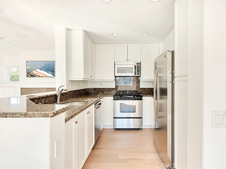 1 Savona Ct — Photo 6