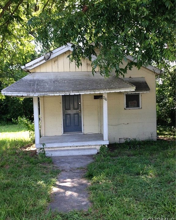 1st image of 716 Wilson St