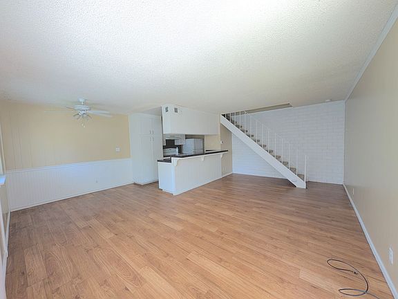2nd image of 6435 Greenback Ln APT 3