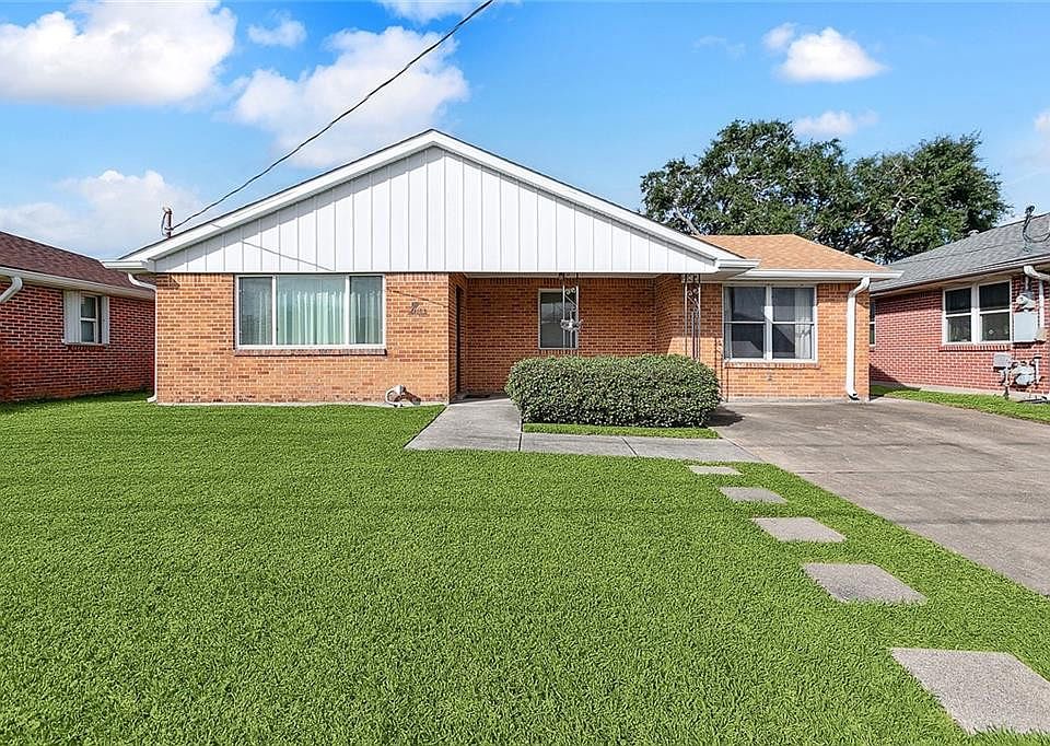 1st image of 1104 N Bengal Rd