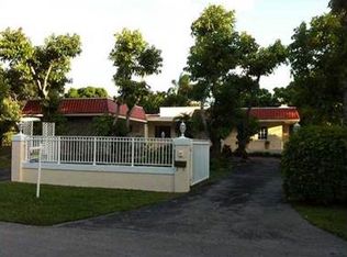 6350 SW 134th Dr, Pinecrest, FL 33156