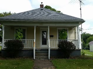 220 W Skillman St, Sigourney, IA 52591