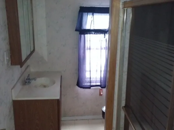 201 E 9th St, Mishawaka, IN 46544