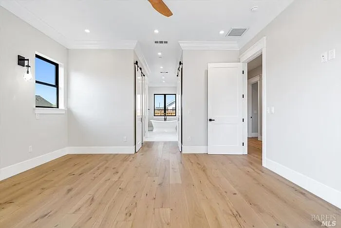 4563 Brighton Dr — Photo 13