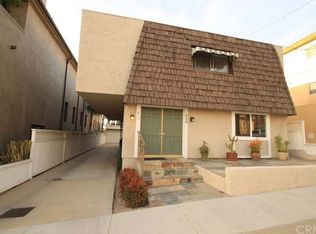 639 1st St APT 1, Hermosa Beach, CA 90254