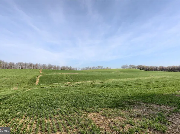 219 Earlys Mill Rd, Hummelstown, PA 17036