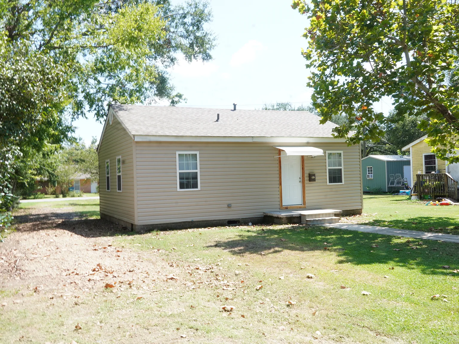 2 bed, 800 sqft, $950 — Photo 2