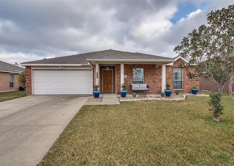 1st image of 104 Angelina Dr