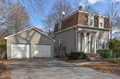 3rd image of 3 Newton Ct