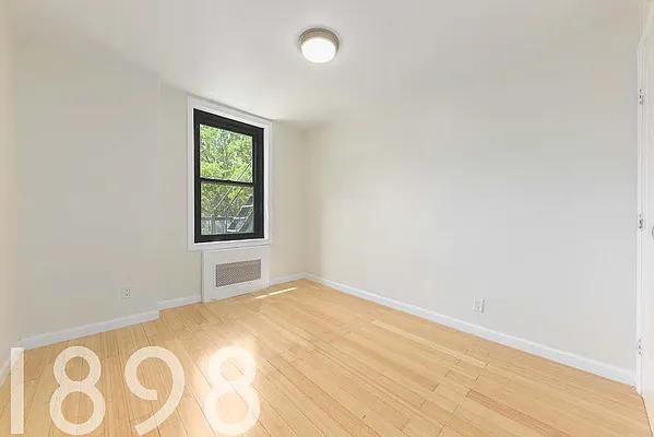 Rented by A&E Real Estate Management | media 6