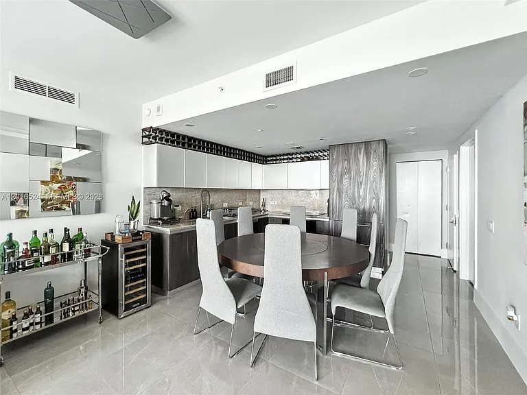 3131 NE 7th Ave #1504 — Photo 9