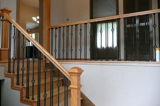 3rd image of 13545 SE Newport Way