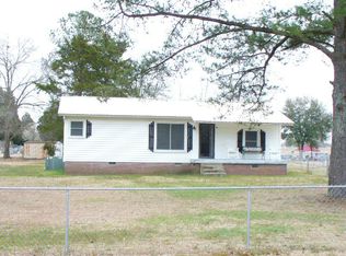 118 McQueen St, Rockingham, NC 28379