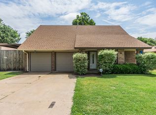 9504 S McKinley Ave, Oklahoma City, OK 73139