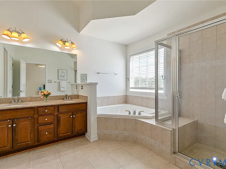 11421 Haltonshire Way — Photo 14