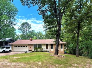 2 Winnebago Cir, Cherokee Village, AR 72529