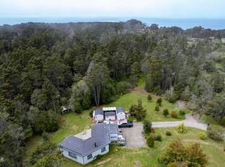 23823 Quail Ln, Fort Bragg, CA 95437