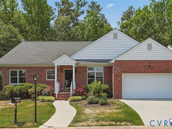 2nd image of 5913 Village Lake Ct