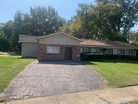 2nd image of 8400 Red Fir Dr