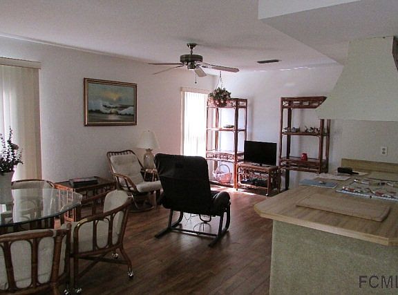 3rd image of 26 Pittman Dr