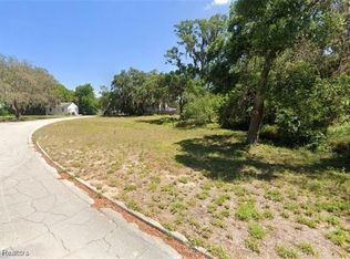 1701 Wolfe Dr, Sebring, FL 33870