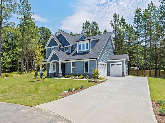 5th image of 93 Mason Hall Ct #94