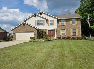 517 Valley Ct, Fairfield, OH 45014