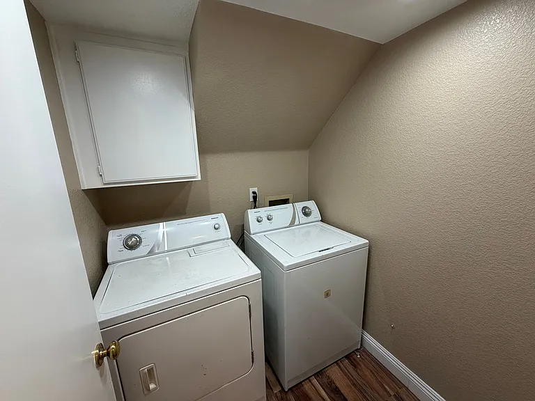 1685 Autumn Rust Dr — Photo 16
