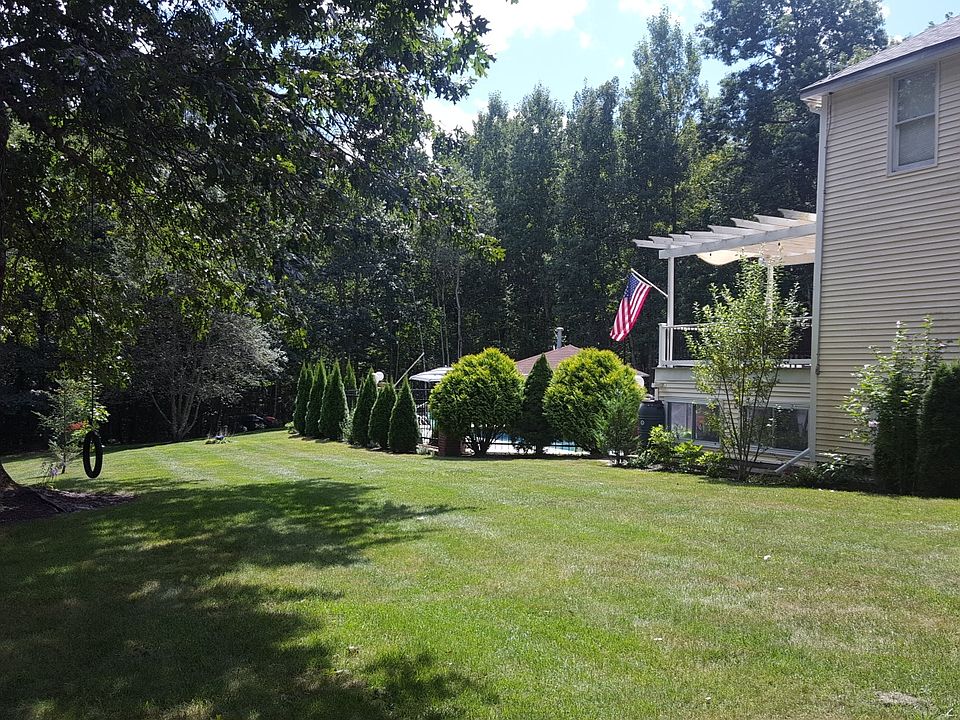 2nd image of 125 Norris Rd