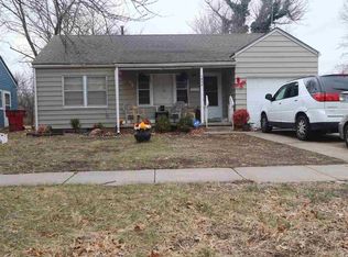 1537 N Old Manor Rd, Wichita, KS 67208