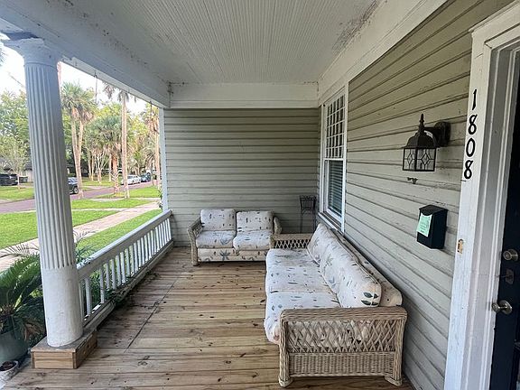 3rd image of 1808 Bayard Pl