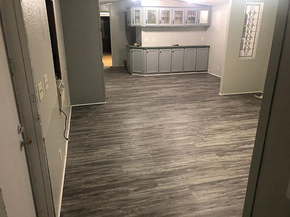 4th image of 11016 Peninsula Ln