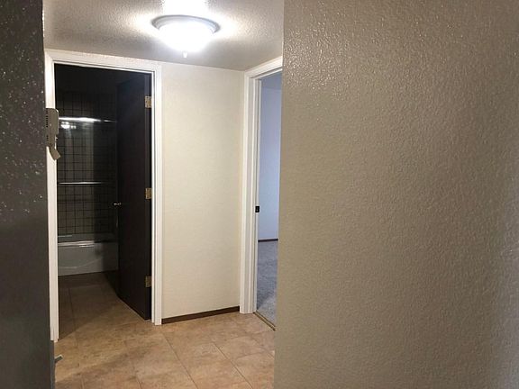 5th image of 1101 Civic Center Dr #4