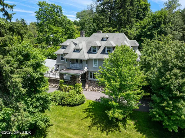 251 Palmer Hill Rd, Old Greenwich, CT 06870