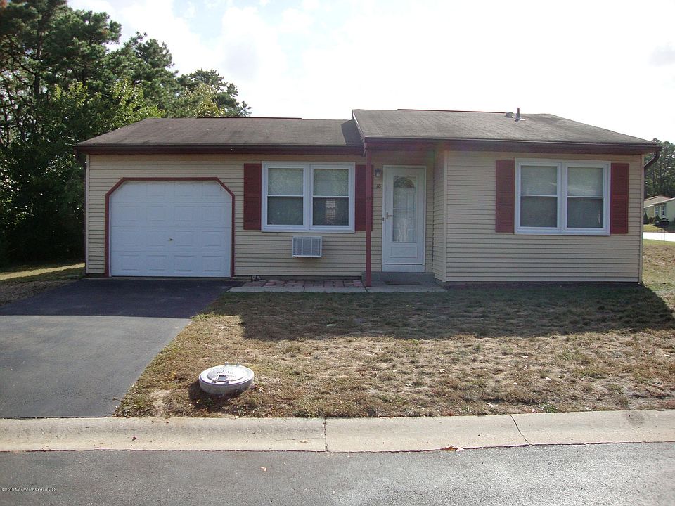 1st image of 10 Westport Drive
