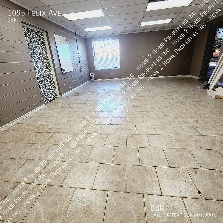 1095 Felix Ave Office Space Windsor Rent Home 2 Home Property Management — Photo 2