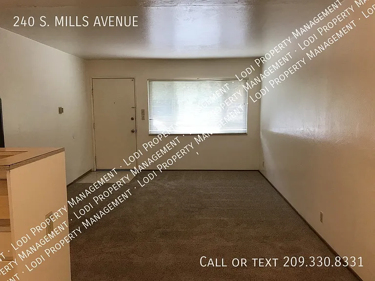 240 S Mills Ave — Photo 3