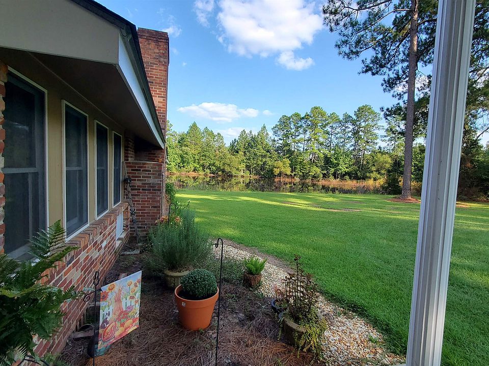 1317 E Highway 80, Swainsboro, GA 30401 MLS 20075407 Zillow