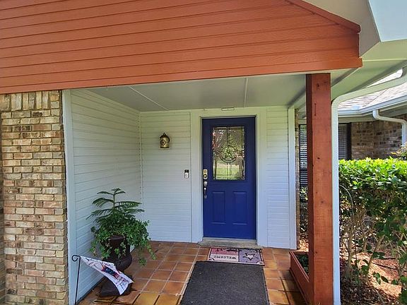 4th image of 234 Randell Terrace Dr